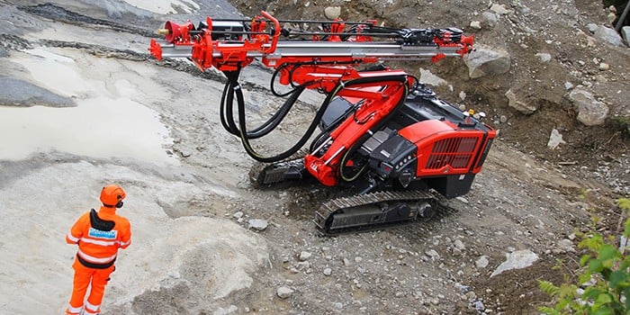 The Dino DC400Ri combining the best features in one surface drill rig 